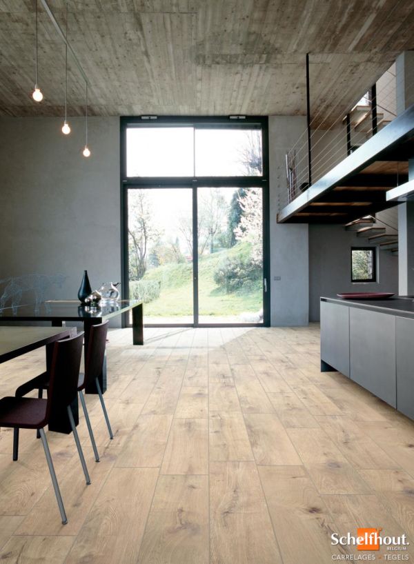 223028_inspirations-carrelage-cuisine-imitation-parquet-ceramique-chene-schelfhout.jpg